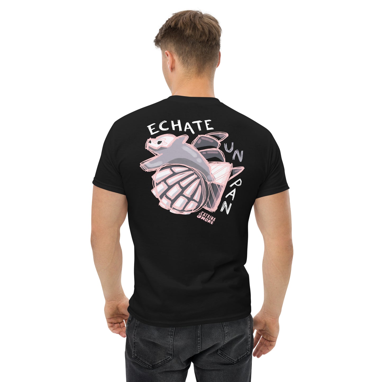 Echate Un Pan Graphic Tee